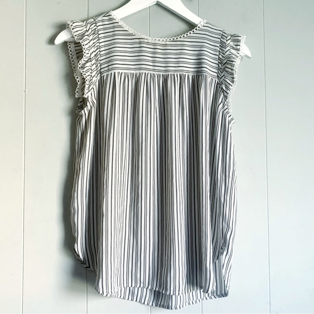 Loft Striped Rear keyhole Tank Size SP